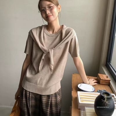 Kahlo｜韓系小鐵牌薄針織上衣+披肩8