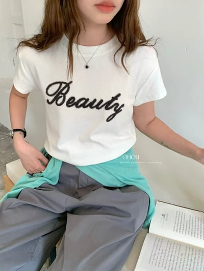 韓系氣質刺繡Beauty修身短版T3