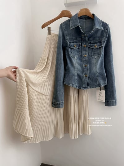 春日溫柔垂墜感壓褶雪紡長裙8