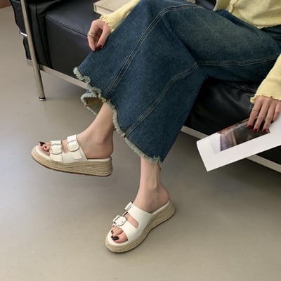輕奢雙釦草編厚底拖鞋9