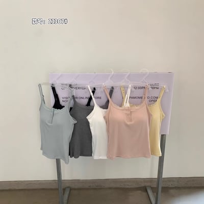 Kahlo｜蕾絲細扣修身坑條吊帶背心15