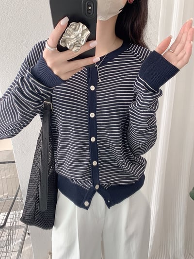 春日細條紋針織開襟外套11