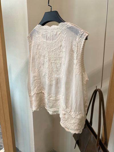 簡約復古緹花蕾絲拼接無袖上衣14