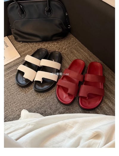 輕奢百搭套趾真皮平底涼拖鞋2