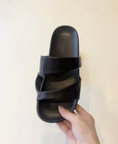 質感真皮雙帶涼拖鞋1