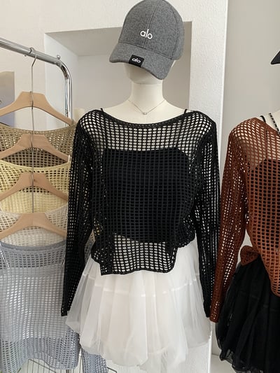 慵懶鏤空針織防曬罩衫＋細肩帶美背小可愛5