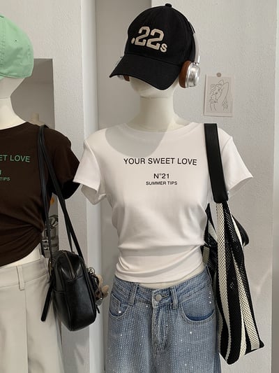 甜感修身字母短版T3