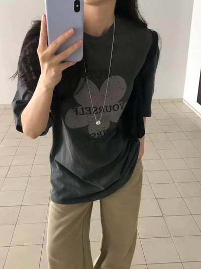 韓系花朵字母寬鬆T3