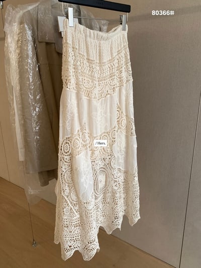 法式度假風蕾絲拼接長裙3