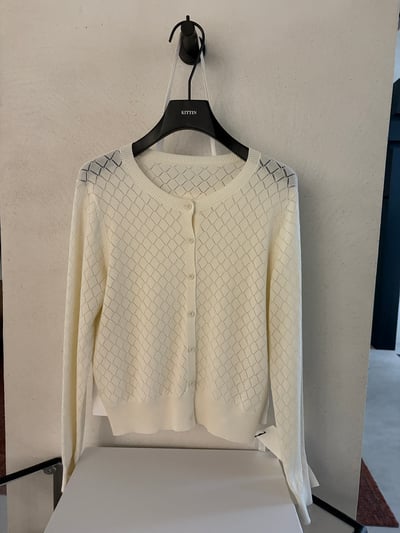 Kahlo｜輕透菱格針織排釦小外套15