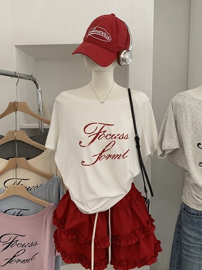 設計感斜領字母短袖T3