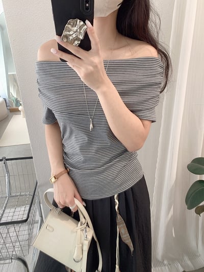 純欲風一字領細條紋修身上衣16