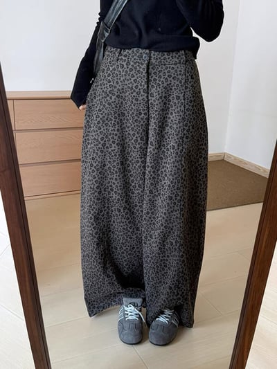 率性豹紋寬版顯瘦垂墜感彎刀褲3