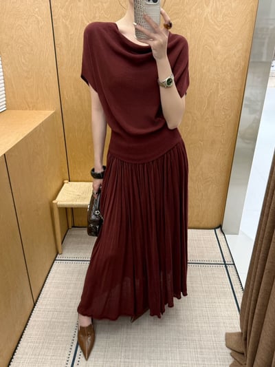 鎖骨垂墜感針織上衣｜溫柔氣質穿搭7