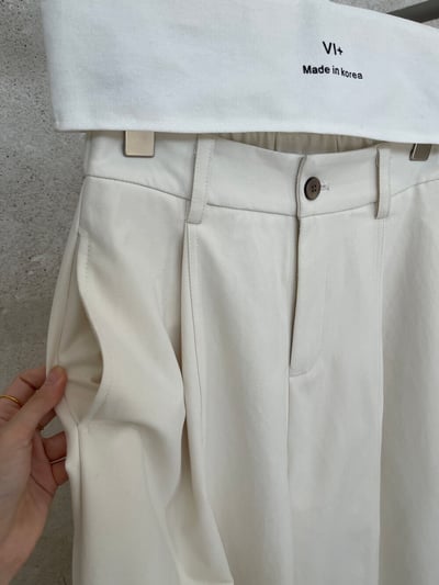 韓單抗皺垂感百搭休閒神褲10