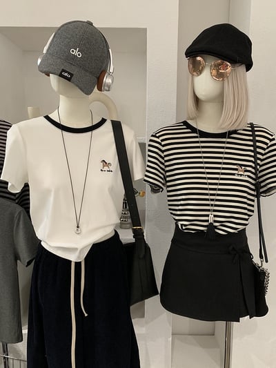 小馬刺繡撞色圓領條紋短袖T恤3