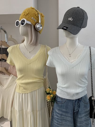 春日甜美V領立體坑紋針織上衣1