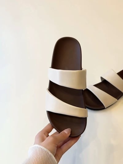 質感真皮雙帶涼拖鞋5