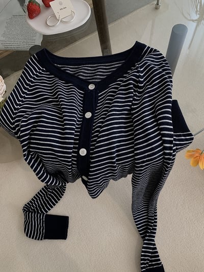 春日細條紋針織開襟外套18