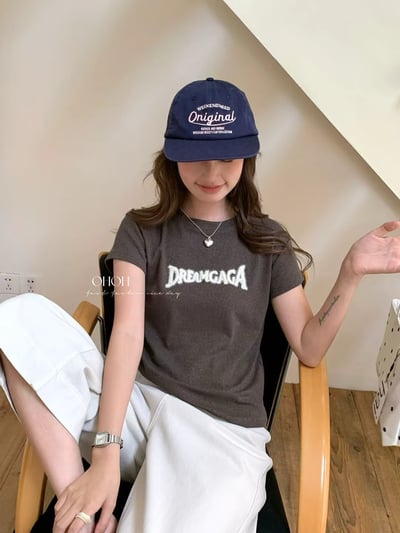 霧感刺繡字母修身雪花竹節棉短T9