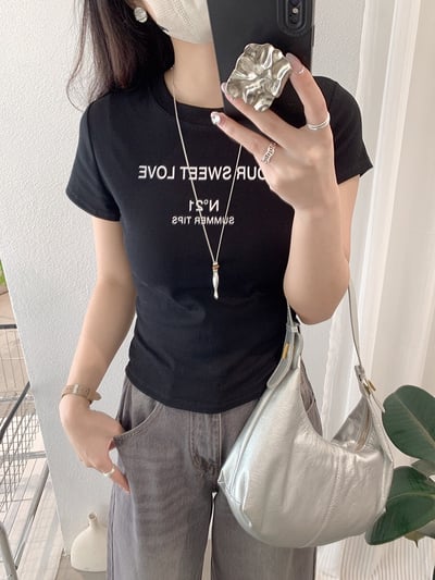 甜感修身字母短版T9