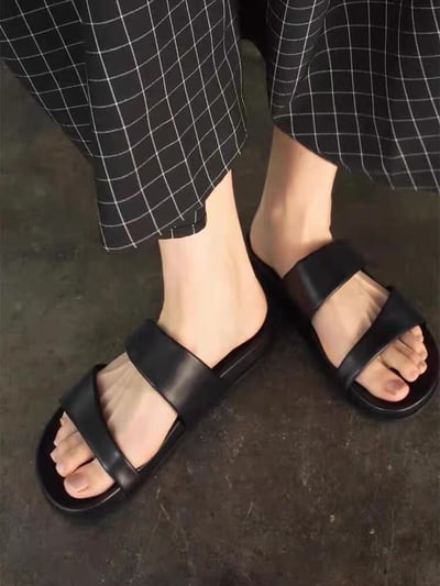 質感真皮雙帶涼拖鞋7