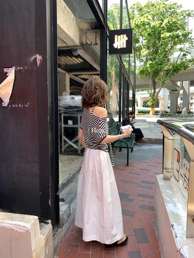 條紋斜肩綁帶針織上衣（加飄帶）6