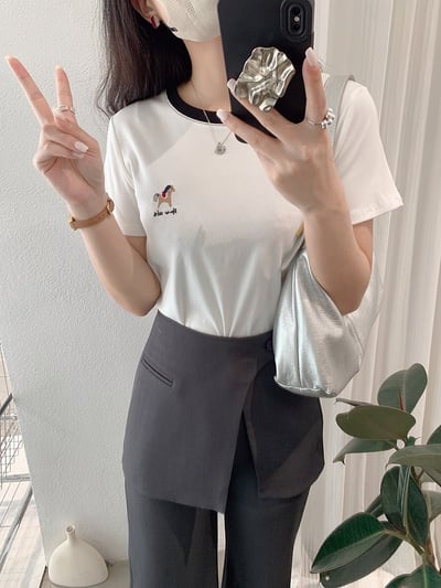 小馬刺繡撞色圓領條紋短袖T恤17