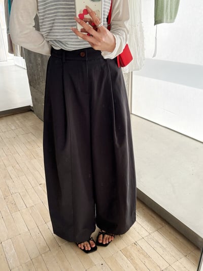 韓單抗皺垂感百搭休閒神褲13