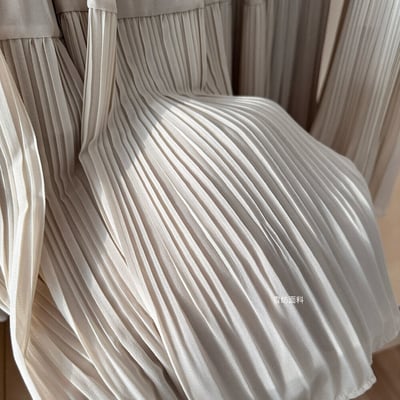 春日溫柔垂墜感壓褶雪紡長裙12