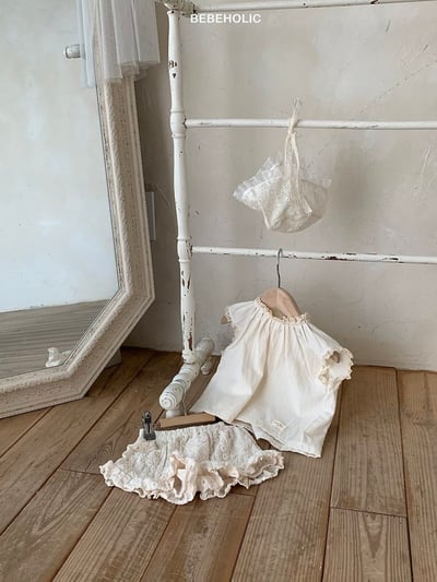 Bebe holic33｜(3m-18m) 蕾絲圓領邊上衣9