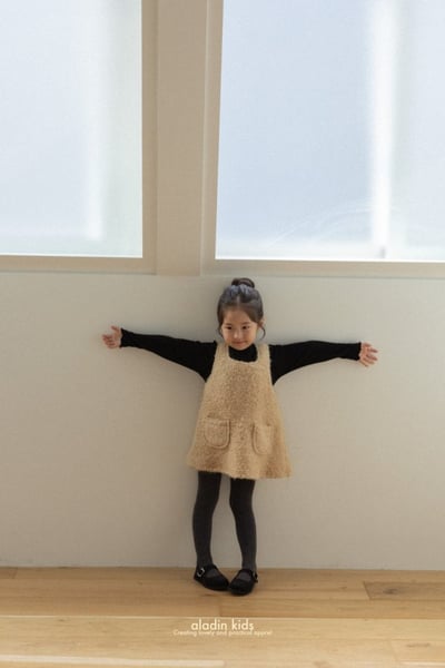 ALADIN10｜(75cm-114cm) 毛茸口袋背心洋裝21