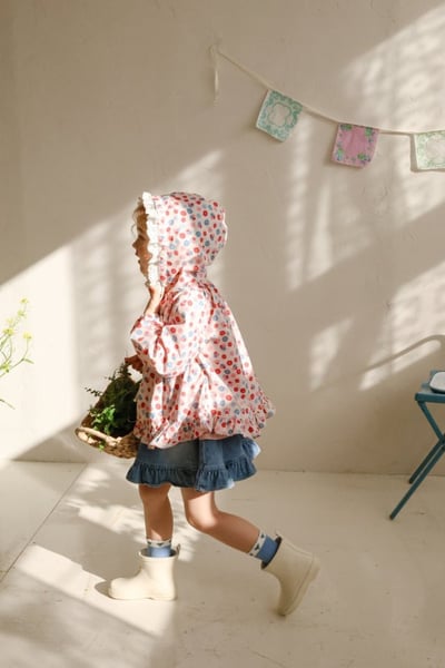 FLO49｜(75-140) 2色田園碎花蕾絲花邊連帽外套8