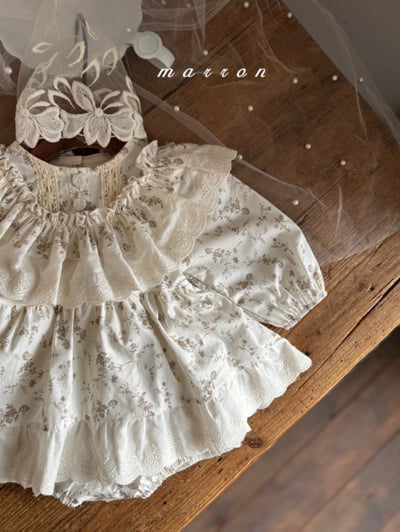 Marron26｜(1y-6y) 荷葉蕾絲花領洋裝3