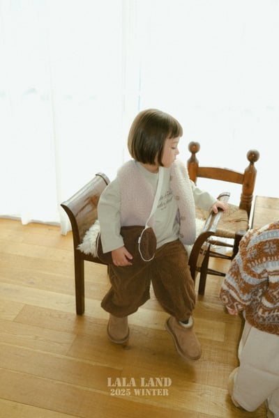 lala land46｜(free) 3色毛毛小黑標肩背包14