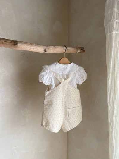 Anne Shirley06｜(1y-5y) 1色碎花愛心鈕扣吊帶褲11