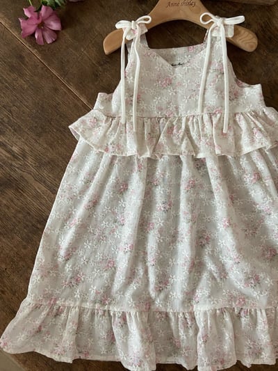 Anne Shirley04｜(1y-5y) 1色壓紋碎花綁帶洋裝13