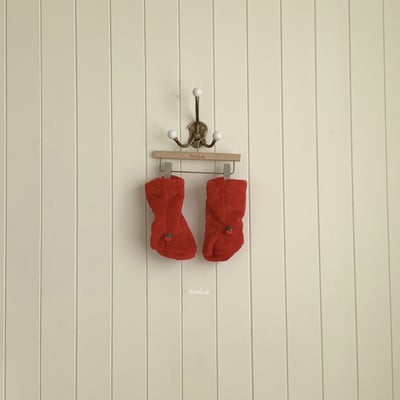 Fondue 36｜(Free)  素色草莓襪3