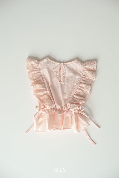 ROA19｜(6m-18m) 2色雕花荷葉袖綁帶背心13