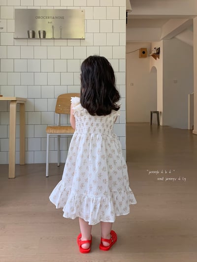 JE20｜(66-120cm) 無袖抓皺碎花包屁衣/洋裝7