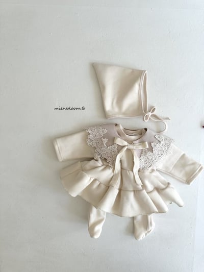 Bloom.b02｜(0m-24m) 蕾絲披風領圍7