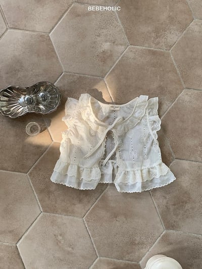 Bebe holic52｜(Free) 荷葉邊蕾絲背心7