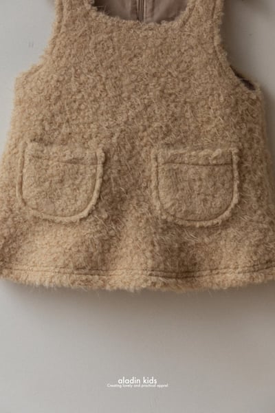 ALADIN10｜(75cm-114cm) 毛茸口袋背心洋裝5