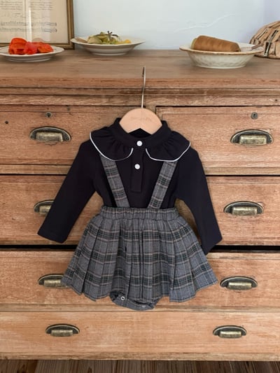 JE562｜(73cm-100cm) 格紋百褶吊帶包屁裙/立領荷葉上衣1