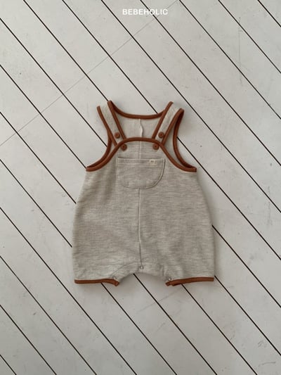 Bebe holic52｜(6m-18m) 滾邊吊帶包屁褲16