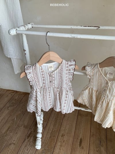 Bebe holic34｜(3m-18m) 花紋娃娃裝上衣8