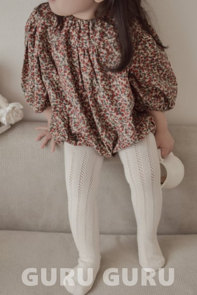 GURU GURU25｜(6m-24m) 2色滿版碎花包屁衣14