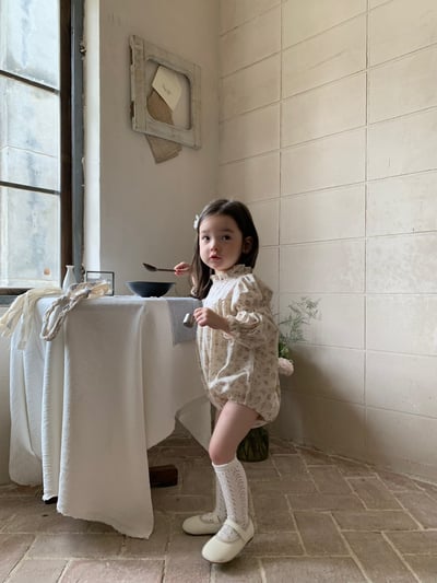 jenny bébé｜(66-90cm) 碎花褶皺立領包屁衣11