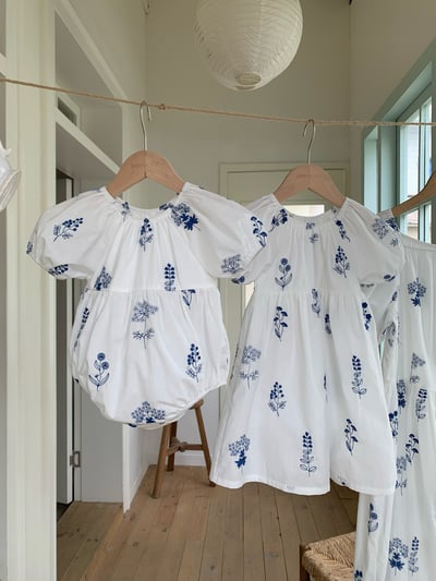 JE10｜(66-120cm-mom) 刺繡小花泡泡袖包屁衣/洋裝6