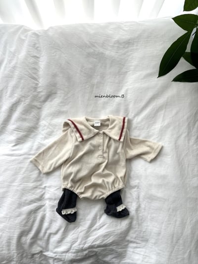 Bloom.b19｜(0m-24m) 天鵝絨蕾絲邊內搭褲襪2